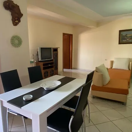 Appartement Reggina's Saranda
